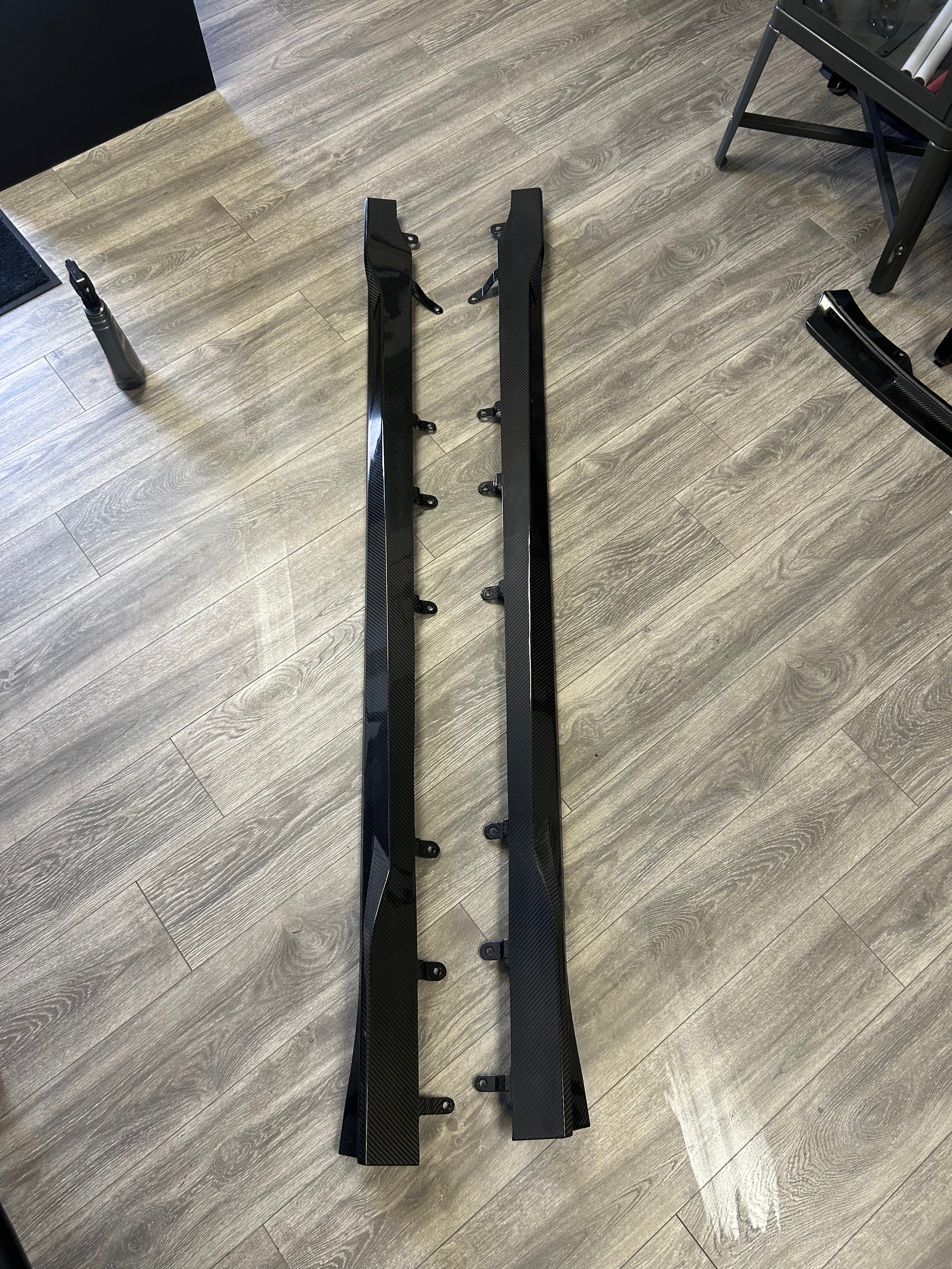 M2 “SQ Style” CF side-skirt Extensions - COLORADO N5X