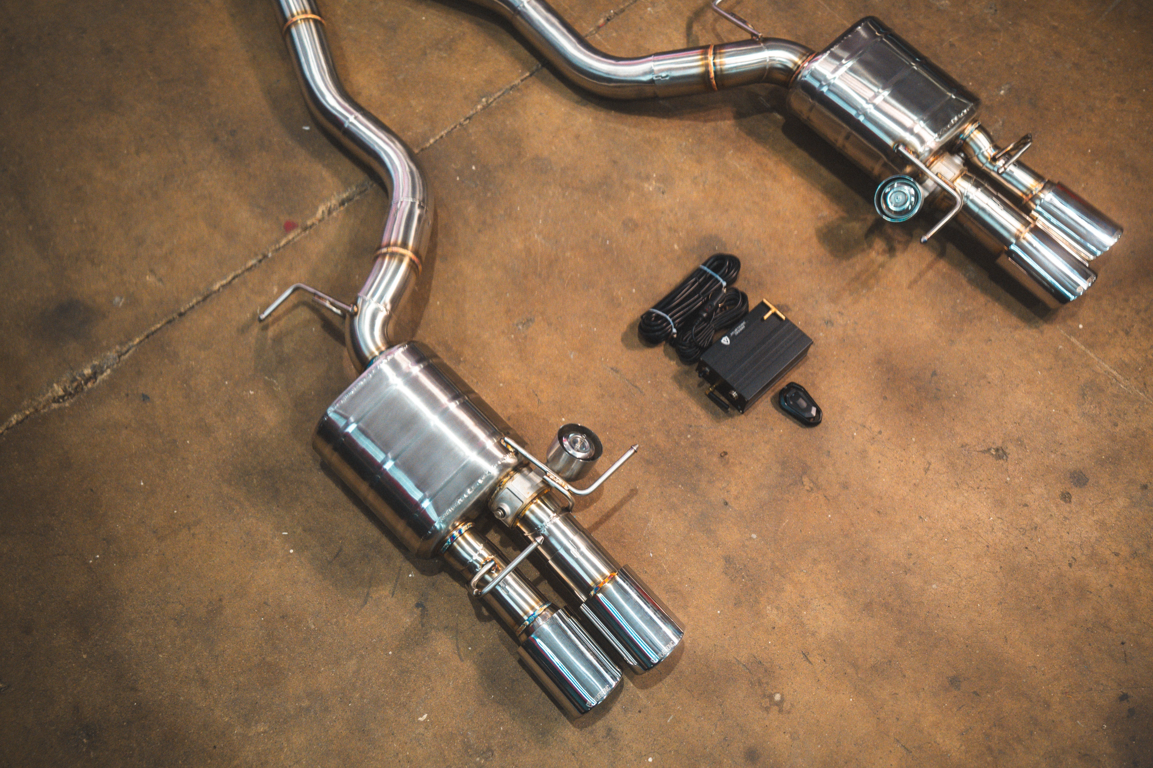 BMW E60 M5 Valved Sport Exhaust System - COLORADO N5X