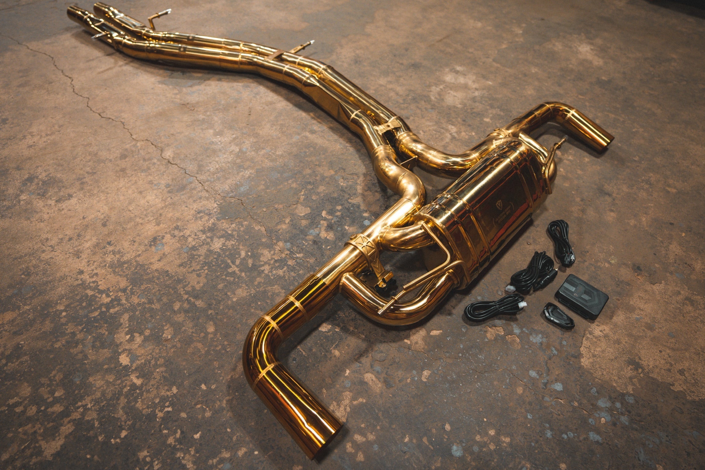 AUDI RSQ8 Valved Sport Exhaust system - COLORADO N5X