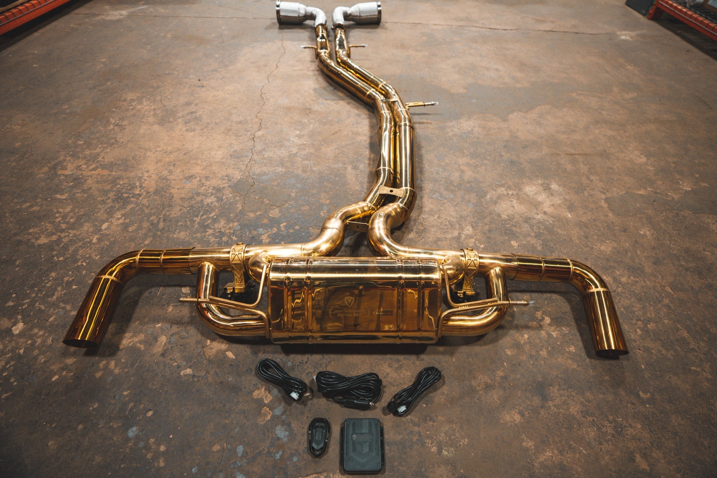 AUDI RSQ8 Valved Sport Exhaust system - COLORADO N5X