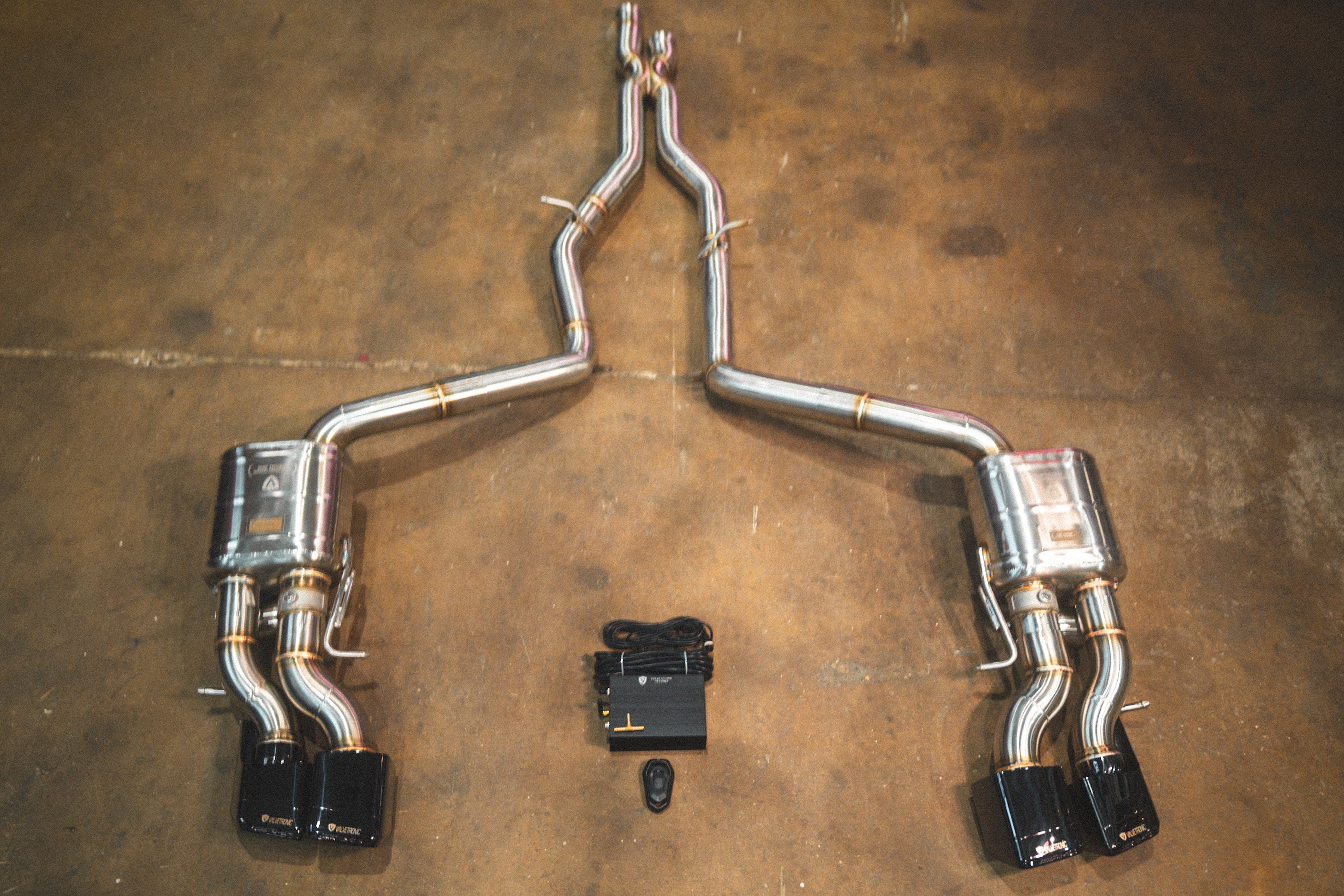 Mercedes W218 CLS63 AMG Valved Sport Exhaust System - COLORADO N5X