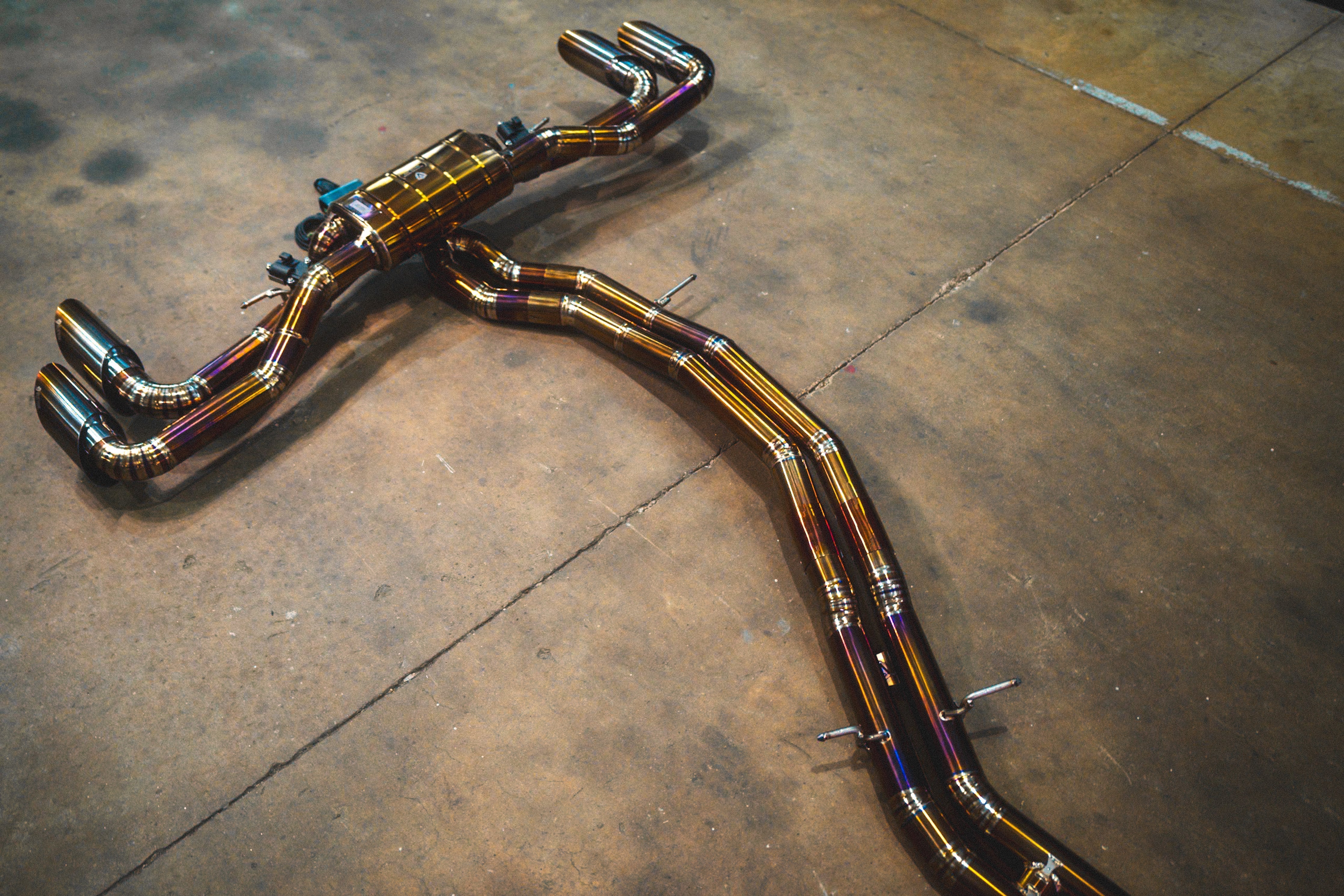 Lamborghini Urus Valved Sport Exhaust System - COLORADO N5X