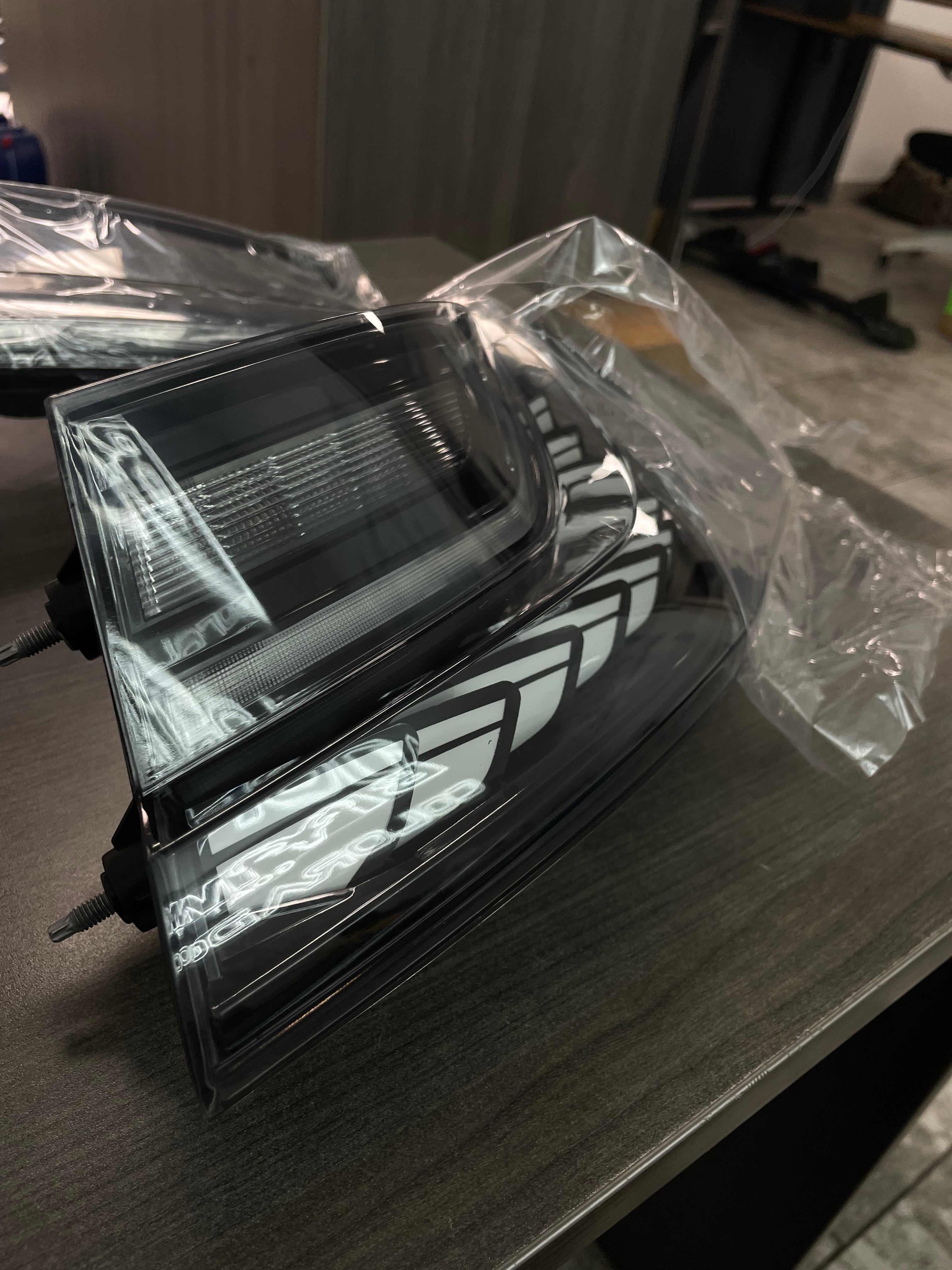 G20/G80 GTS Taillights Clear.