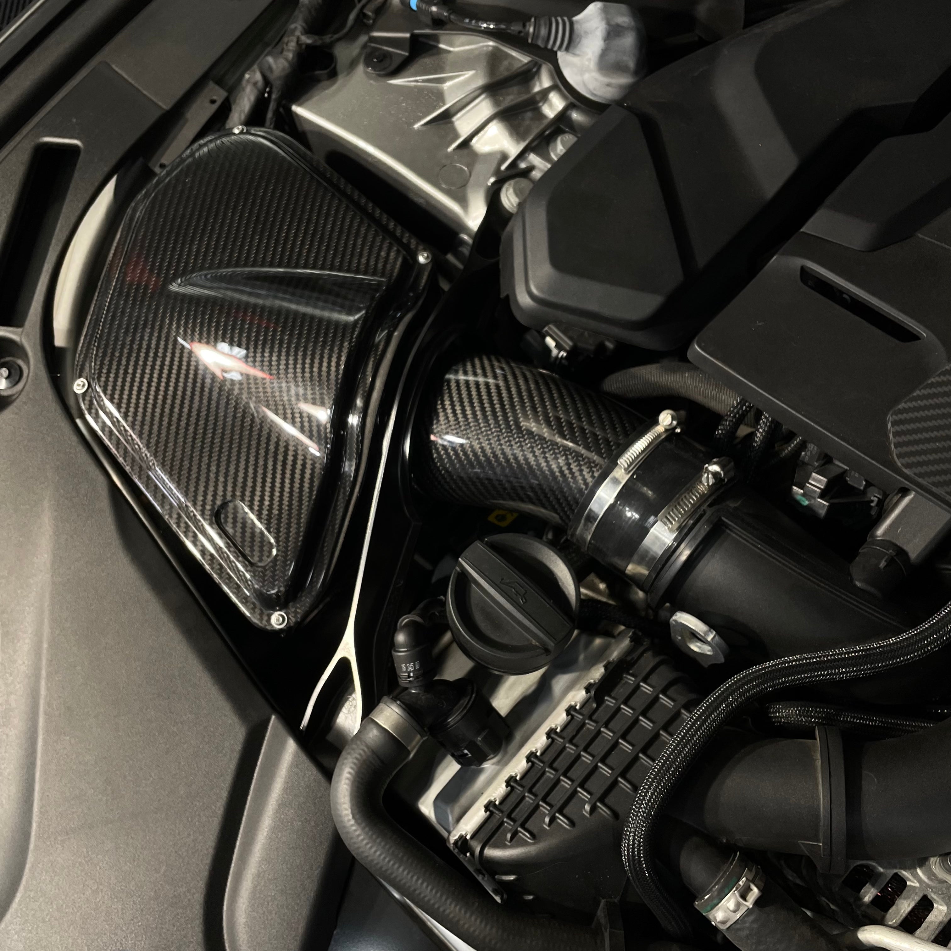 MAD BMW M5 F90 Carbon Fiber Cold Air Intake - COLORADO N5X