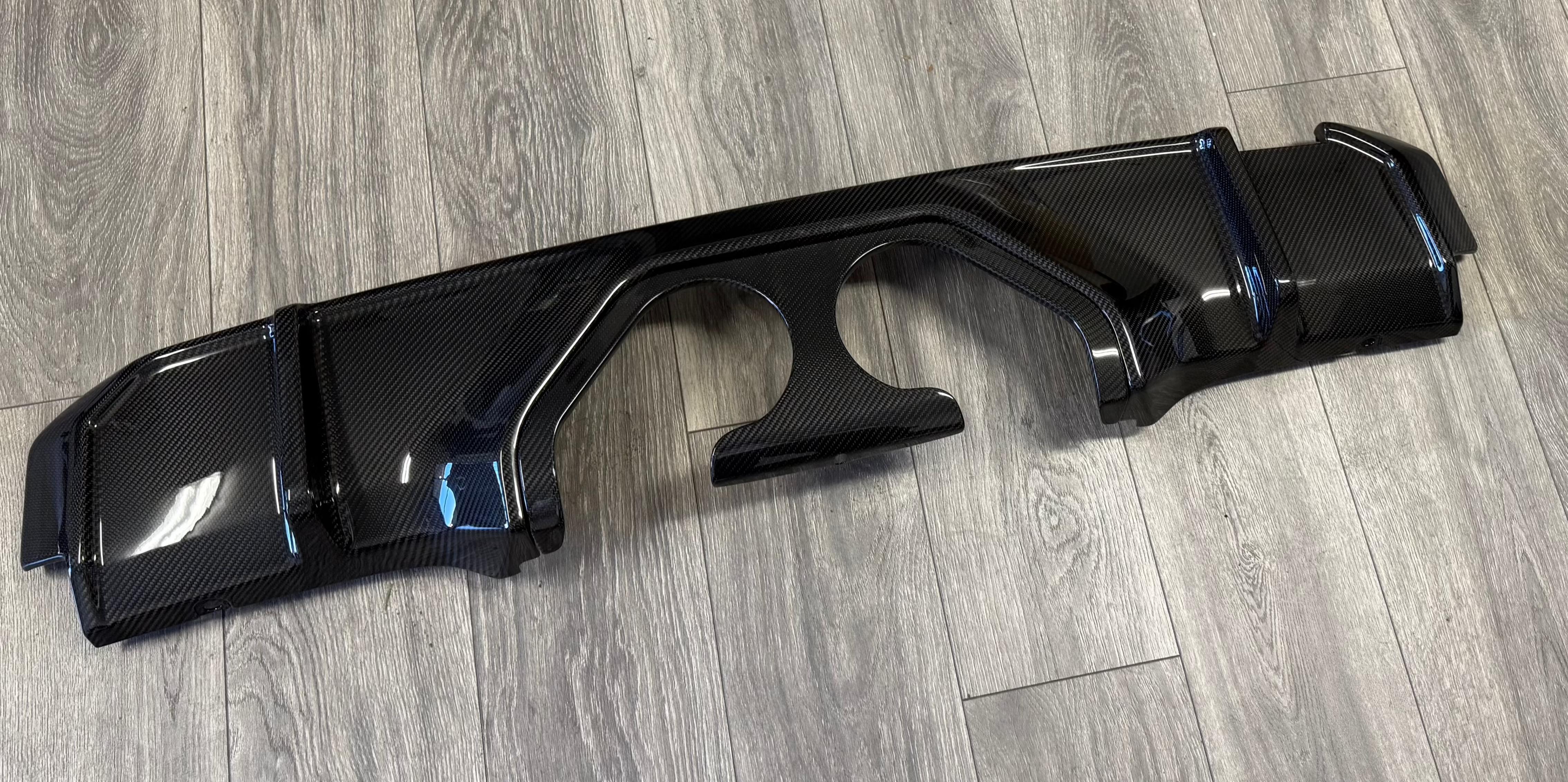 G8x Center Exhaust Style Diffuser - COLORADO N5X