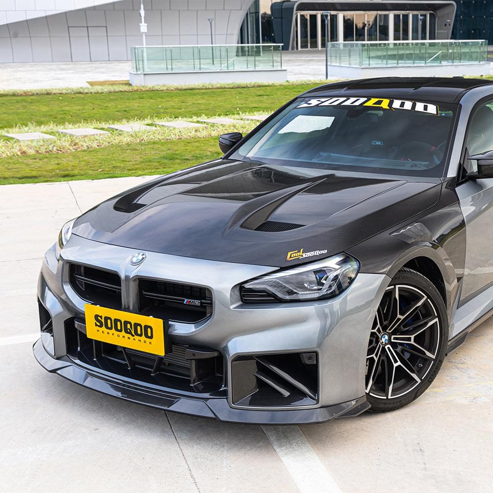 SOOQOO BMW M2 G87 Vented Hood In Prepreg Carbon Fiber — product view 2