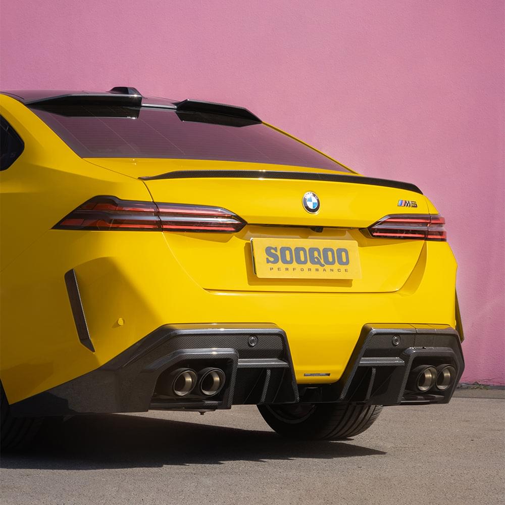 SOOQOO V1 BMW M5 G90 Rear Diffuser In Prepreg Carbon Fiber — product view 6