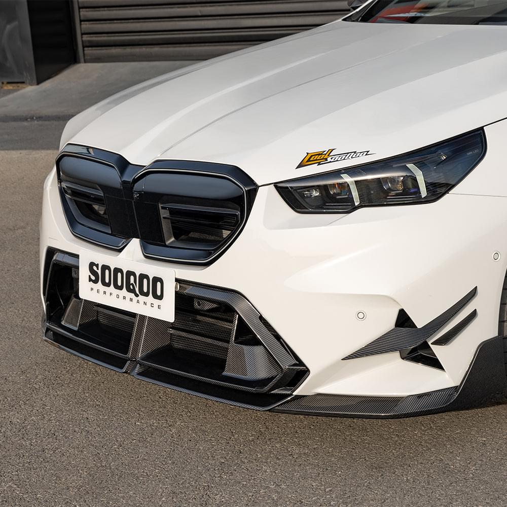 SOOQOO BMW M5 G90 Front Lower Grille In Prepreg Carbon Fiber — product view 6