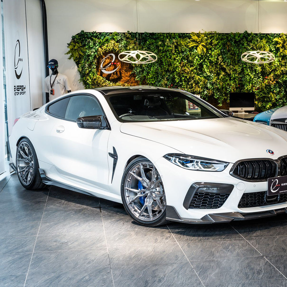 SOOQOO BMW M8 F92 Side Skirt In Prepreg Carbon Fiber — product view 4