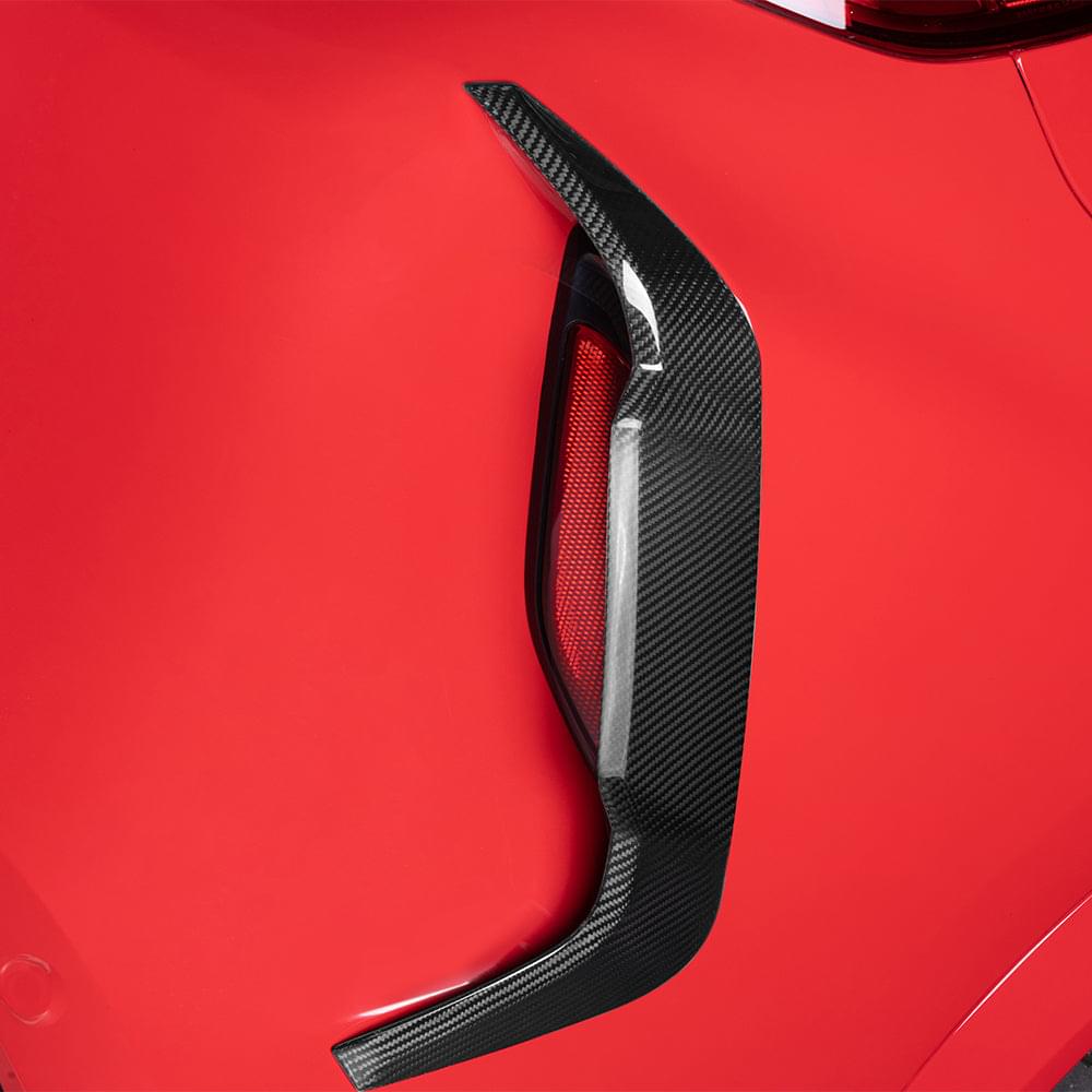 SOOQOO BMW X6M F96 Rear Bumper Insert In Prepreg Carbon Fiber — product view 4