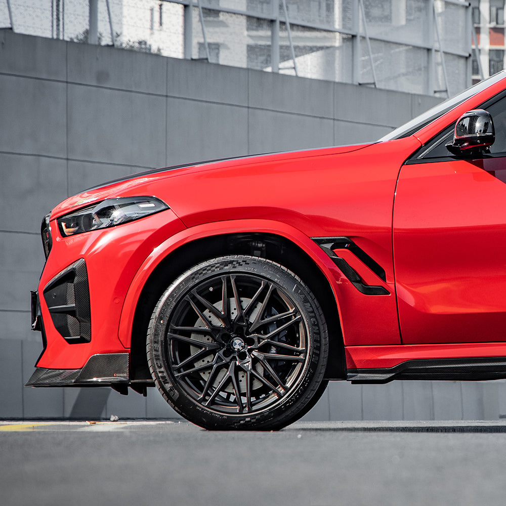 SOOQOO BMW X6M F96 Side Fender Trim In Prepreg Carbon Fiber — product view 2