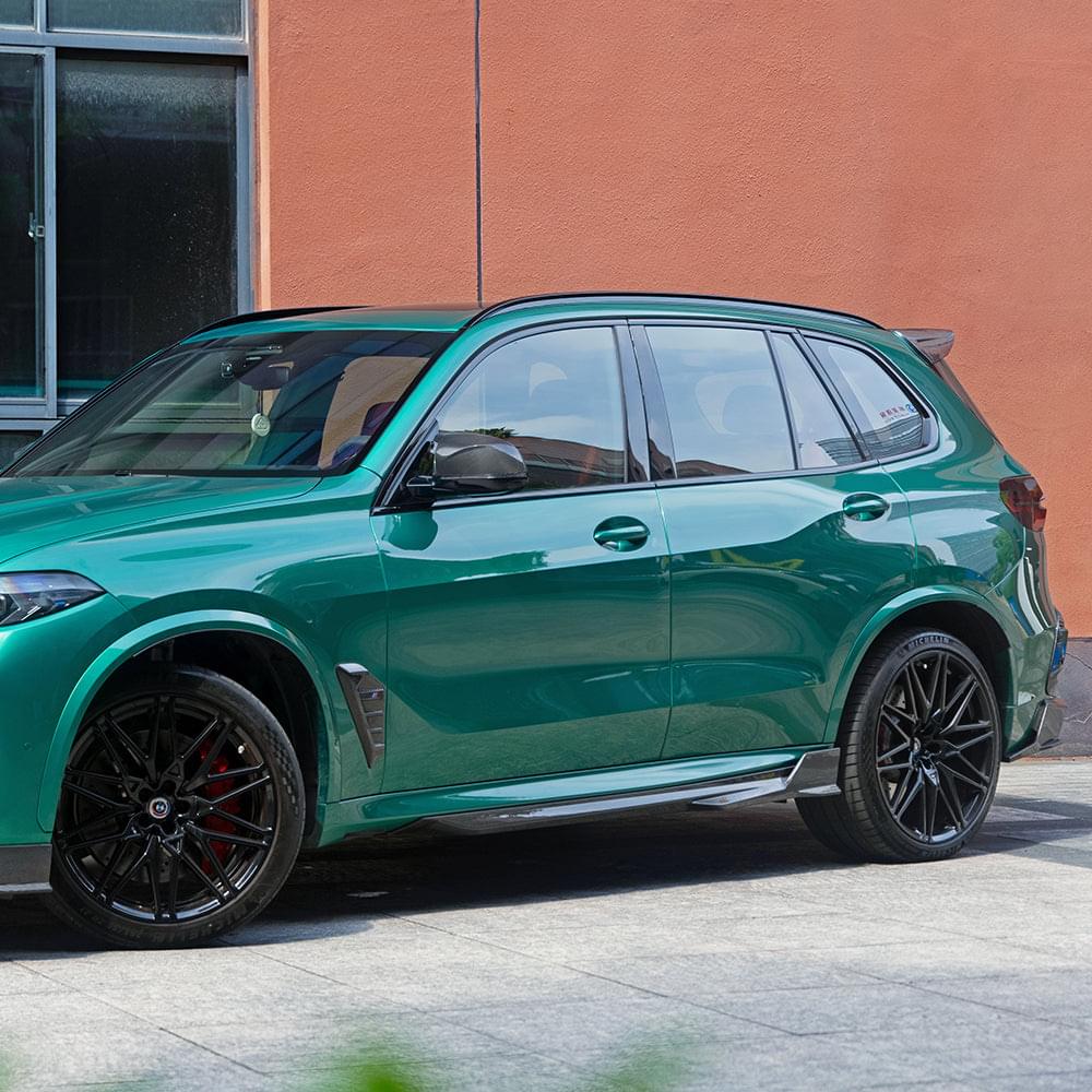 SOOQOO BMW X5M F95 Side Skirt In Prepreg Carbon Fiber — product view 6