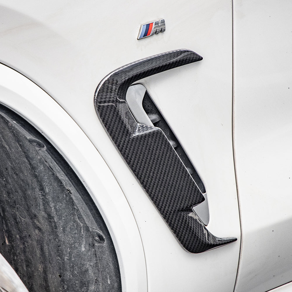SOOQOO BMW X3 G01 LCI Side Fender Trims In Prepreg Carbon Fiber — product view 4