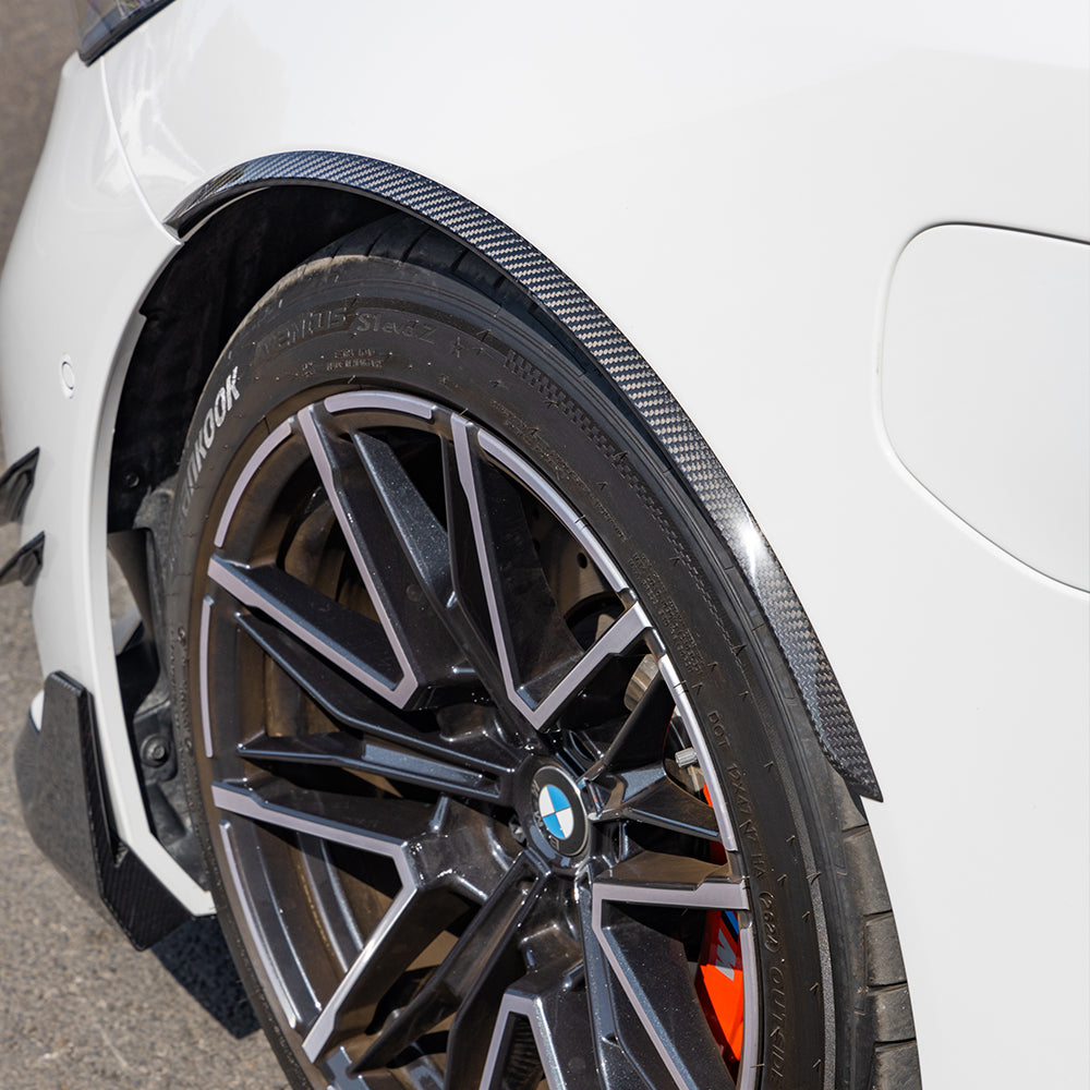 SOOQOO BMW M5 G90 Wheel Arch Trim in Prepreg Carbon Fiber — product view 2