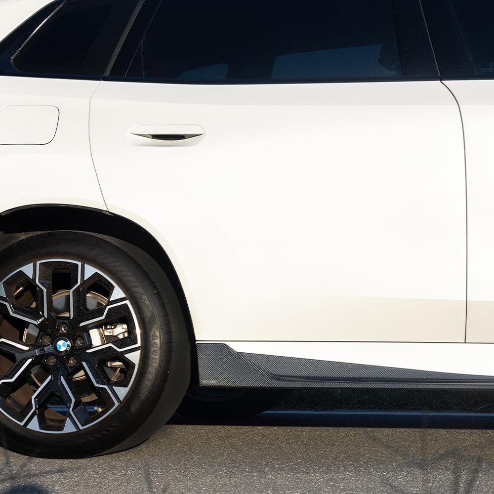 SOOQOO BMW X3 G45 Side Skirt In Prepreg Carbon Fiber — product view 16