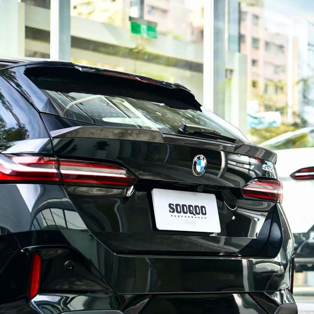 SOOQOO BMW M5 G99 Rear Spoiler In Prepreg Carbon Fiber — product view 6