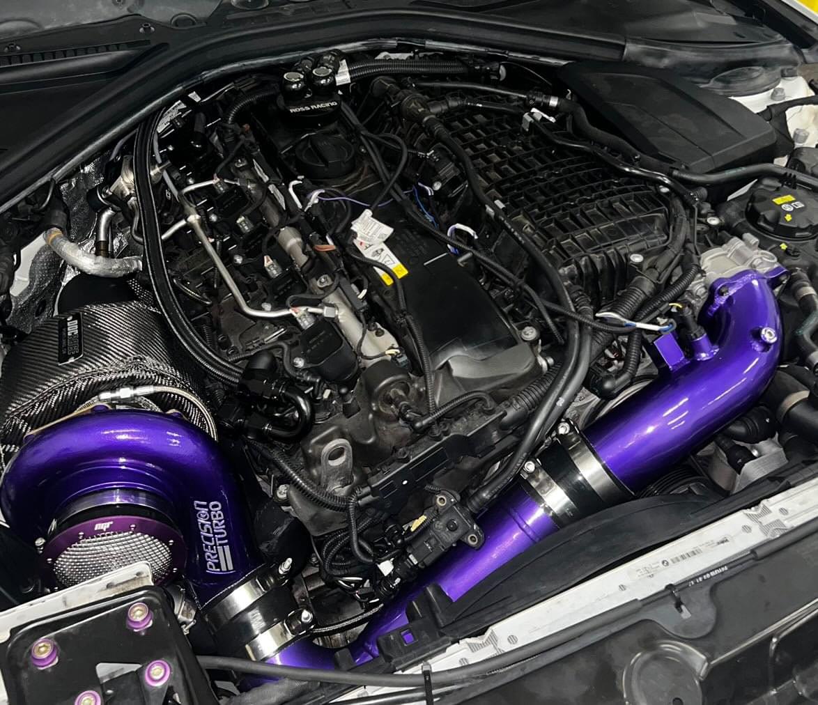 B58 Gen 1 BMW F Series Chassis Turbo Kit w/ Tubular Manifold.
