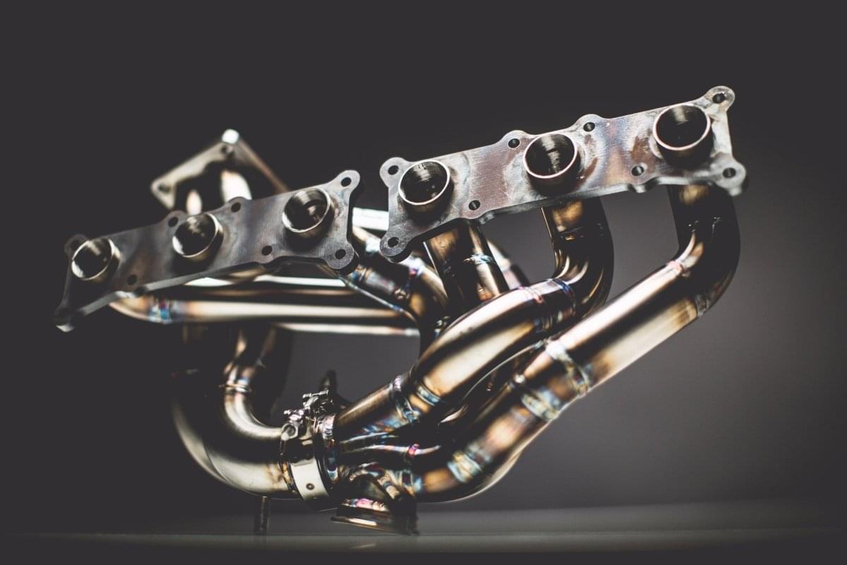 BMW 335i 135i N54 Top Mount Single Precision Turbo Kit.