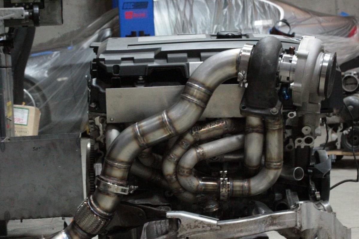 BMW 335i N54 Top Mount Turbo Hot Parts Kit.