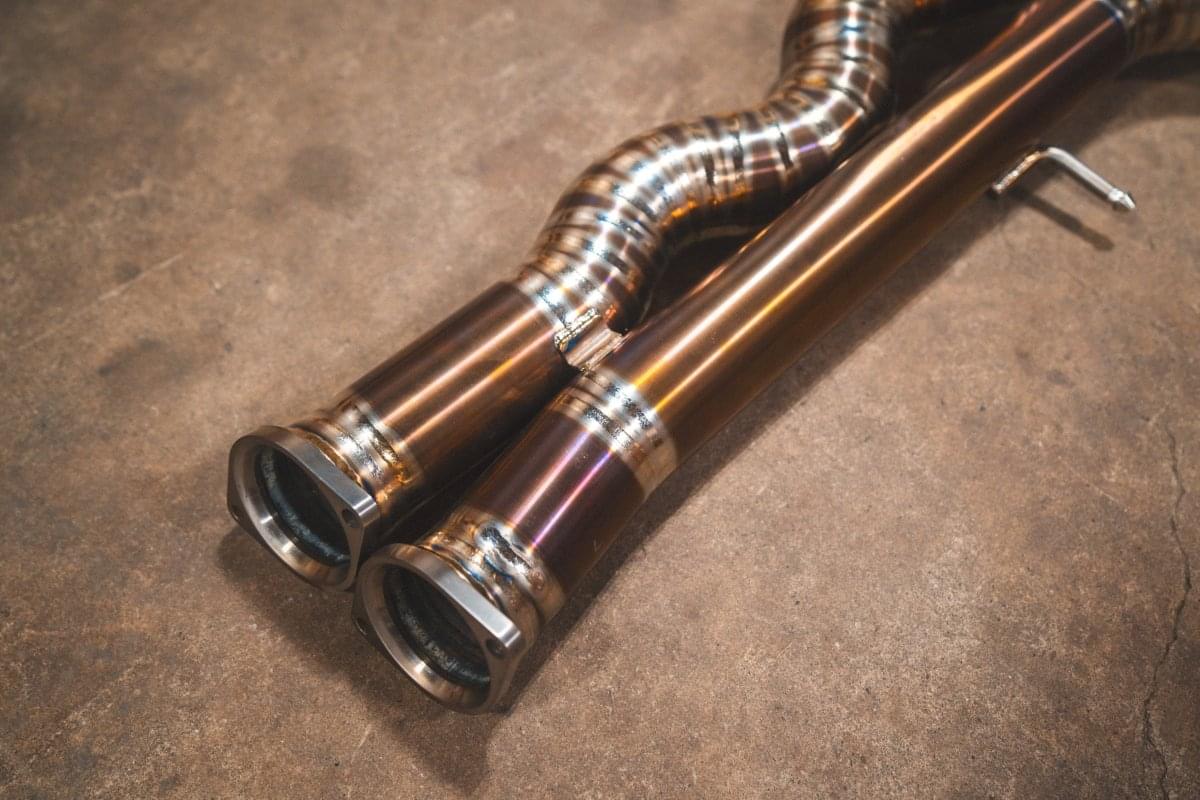 BMW F8x M3 / M4 Equal Length Valved Sport Exhaust System.