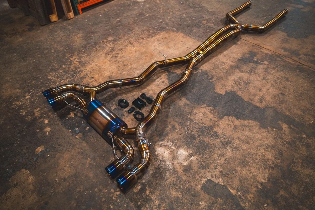 BMW M8 Valved Sport Exhaust System (F91,F92,F93).