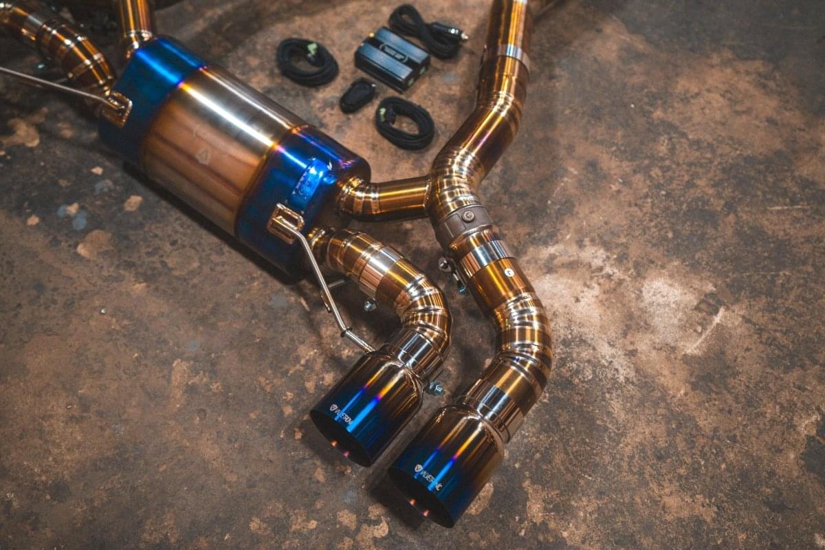 BMW M8 Valved Sport Exhaust System (F91,F92,F93).