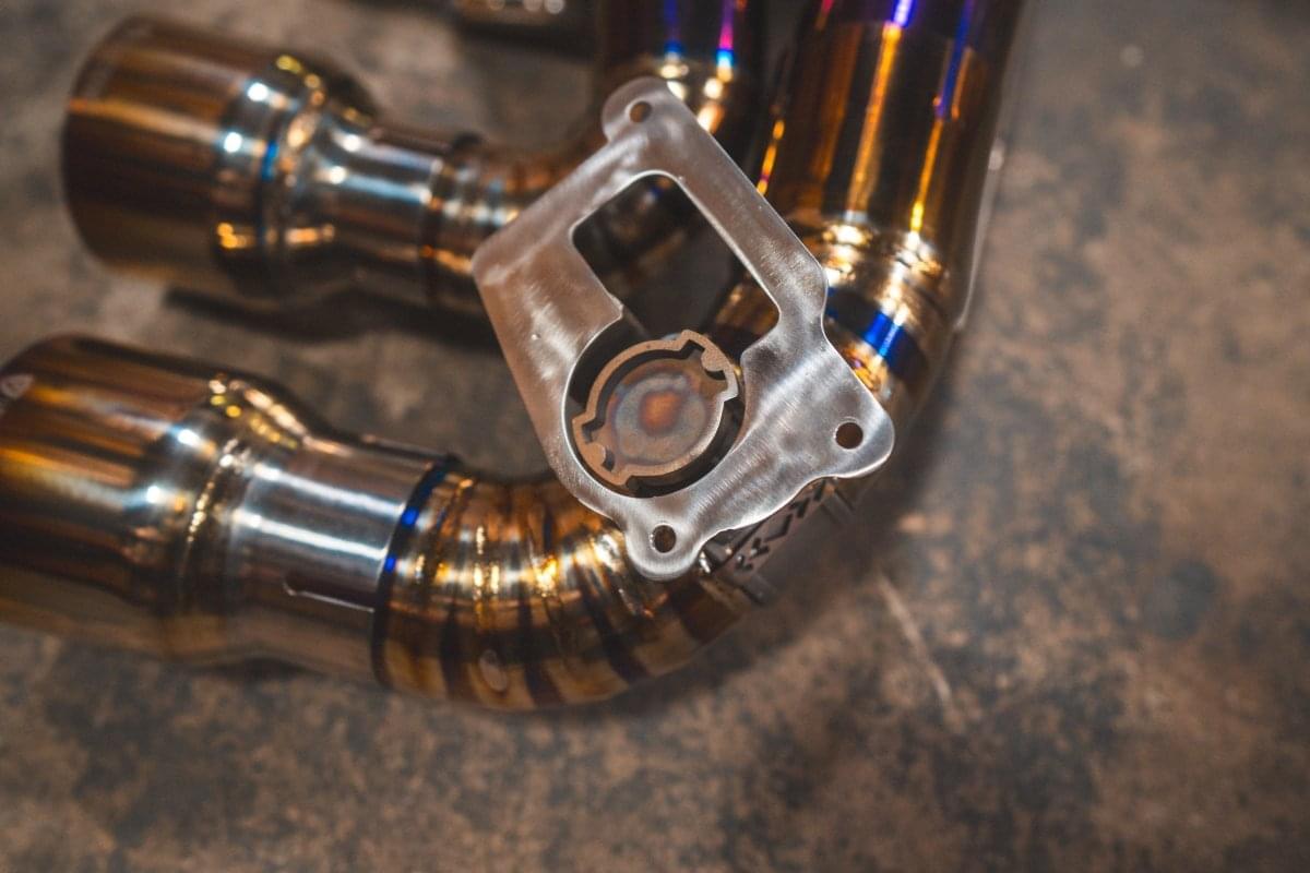 Chevrolet Corvette C8 Valved Sport Exhaust System.