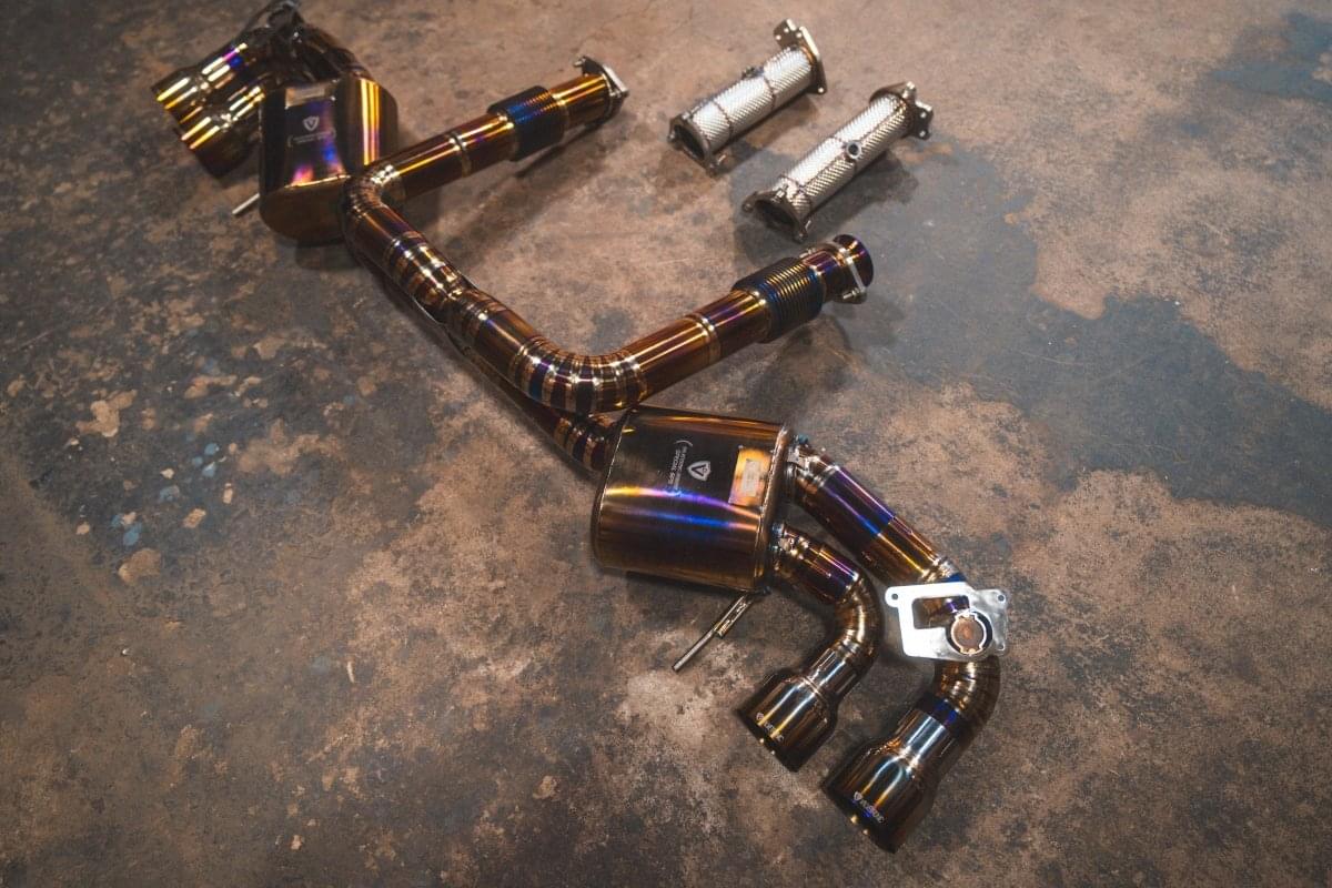 Chevrolet Corvette C8 Valved Sport Exhaust System.