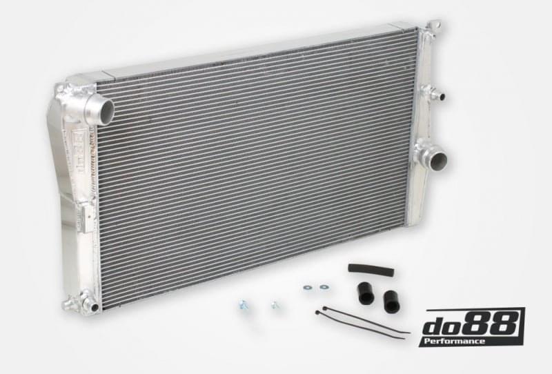 do88 12-16 BMW 1/2/3/4-Series M135i/M235i/335i/435i (F2X/F3X) Aluminum Radiator.