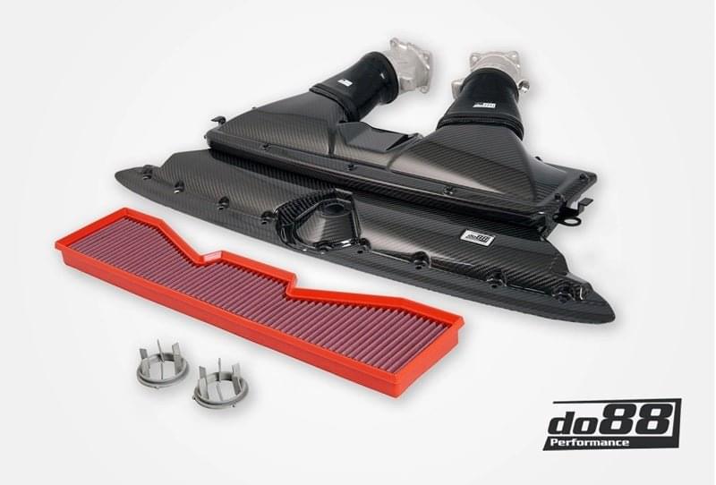do88 2020+ Audi RS6/RS7 4.0T V8 (C8) Carbon Fiber Intake System + OE Air Straighteners.