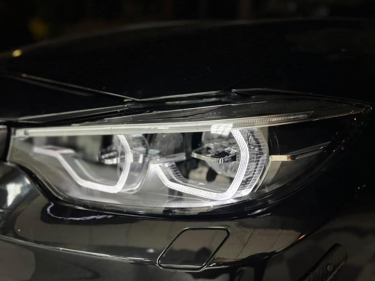 F8X M3/M4 LCI Ikon Style V2 Headlights.
