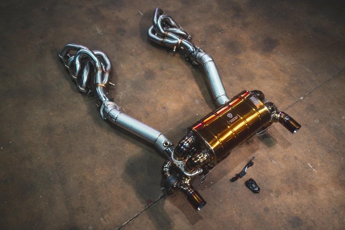Ferrari F430 Scuderia / 16M Valved Sport Exhaust System.