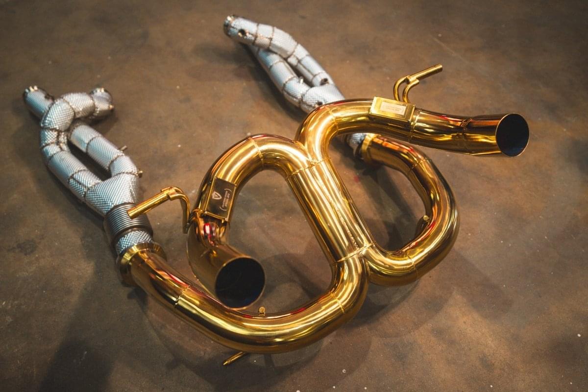 Lamborghini Aventador SVJ/Ultimae Valved Sport Exhaust System.