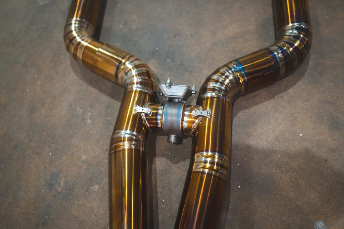 Mercedes W213 E63 AMG / AMGs Valved Sport Exhaust System.