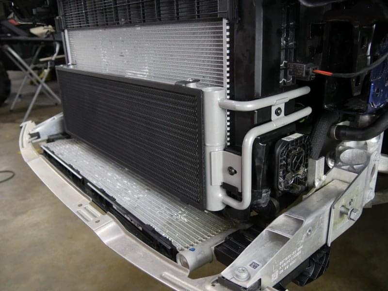 Mishimoto 2021+ BMW G8X M3/M4 Transmission Cooler.
