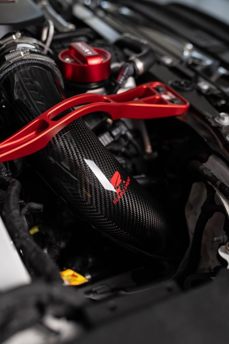RENNELEMENT G90/G99 M5 BMW Dry Carbon Fiber Front Mount Intake.