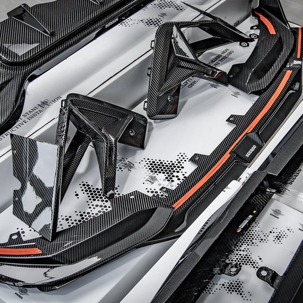 SOOQOO BMW X3M F97 X4M F98 LCI Carbon Fiber Front Side Vent.