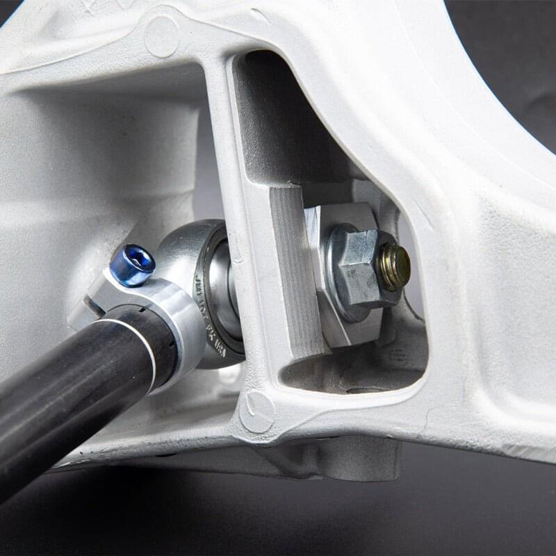 SPL Parts Porsche 996/997 Rear Toe Arms with Toe Eccentric Lockouts.