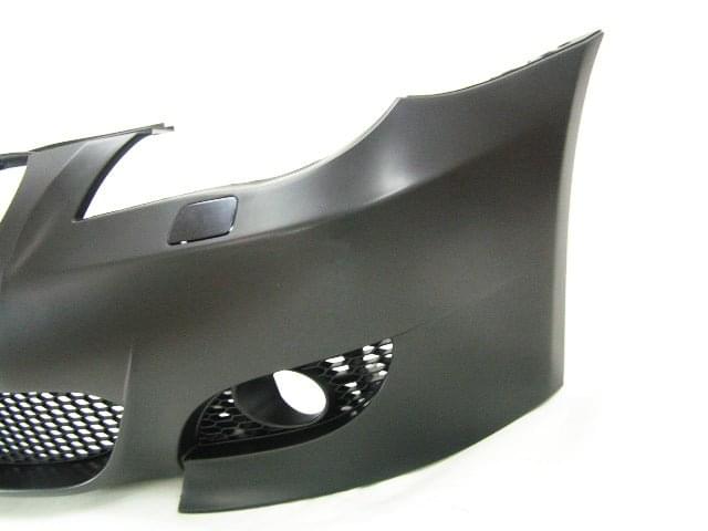 2004-2007 BMW E60 5 Series M5 Style Front Bumper w/o PDC Type.