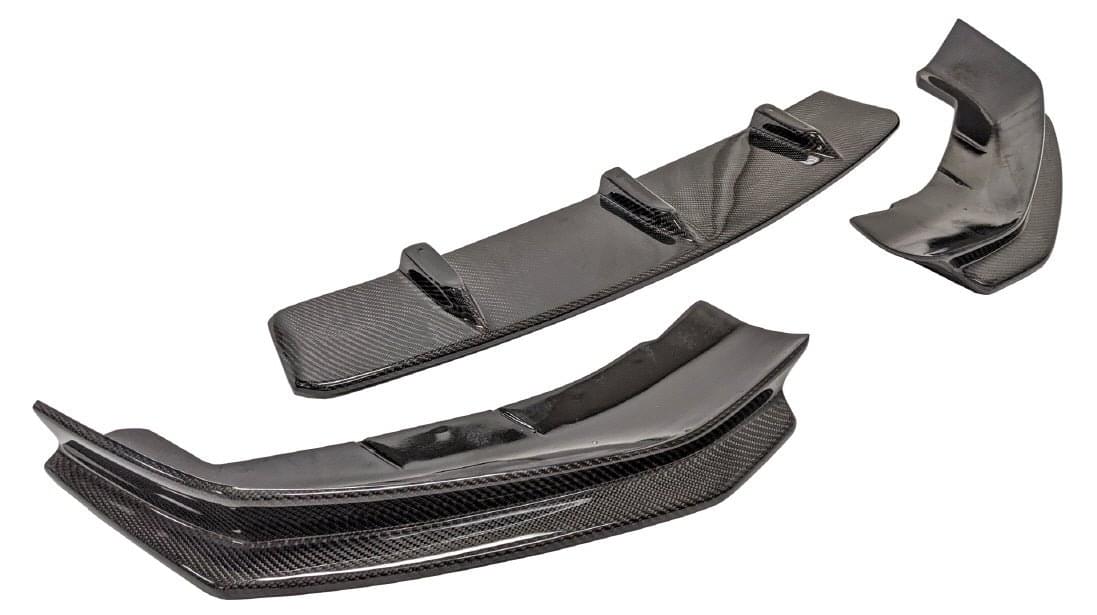 2017-2020 BMW 5 Series G30 Pre-LCI JGS Style Carbon Fiber Front Lip (3 PCS) for MT Front Bumper.