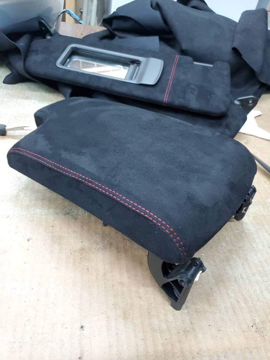 BMW ARMREST ALCANTARA SUEDE E9X / F SERIES.