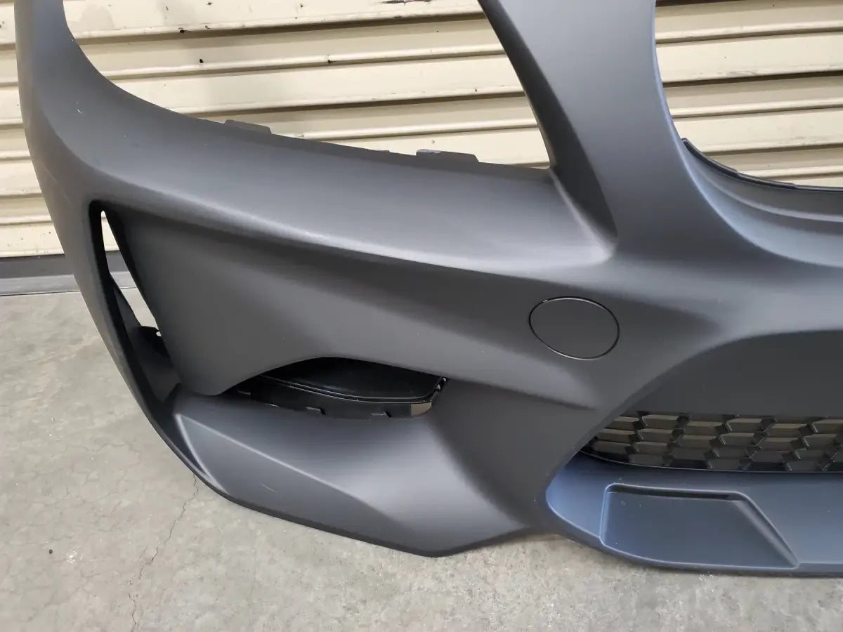 E9X M2 COMPETITION FRONT BUMPER.