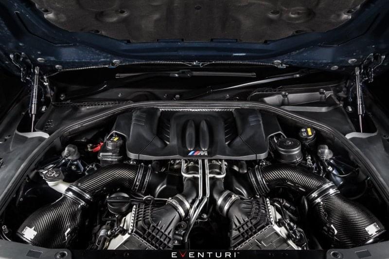 Eventuri BMW F1X M6 - Black Carbon Intake w/ Black Tubes.