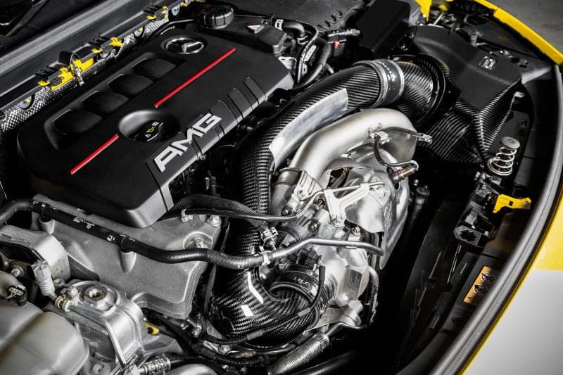 Eventuri Mercedes AMG A35 A250 Black Carbon Turbo Tube.