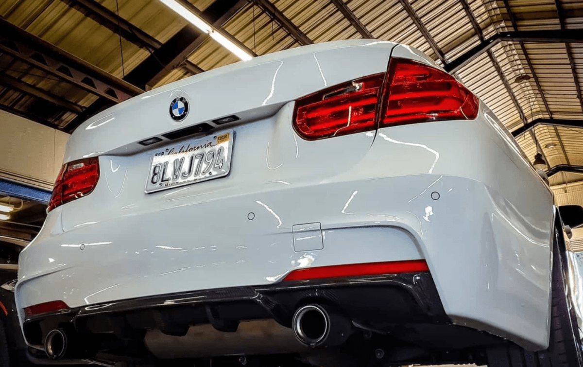 F30 PERFORMANCE CARBON FIBER DIFFUSER.