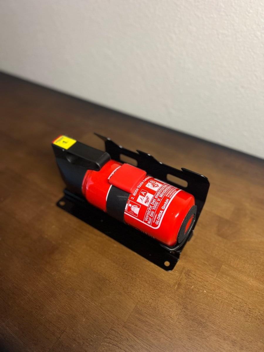 F82 M4 GTS Style Fire Extinguisher Kit.