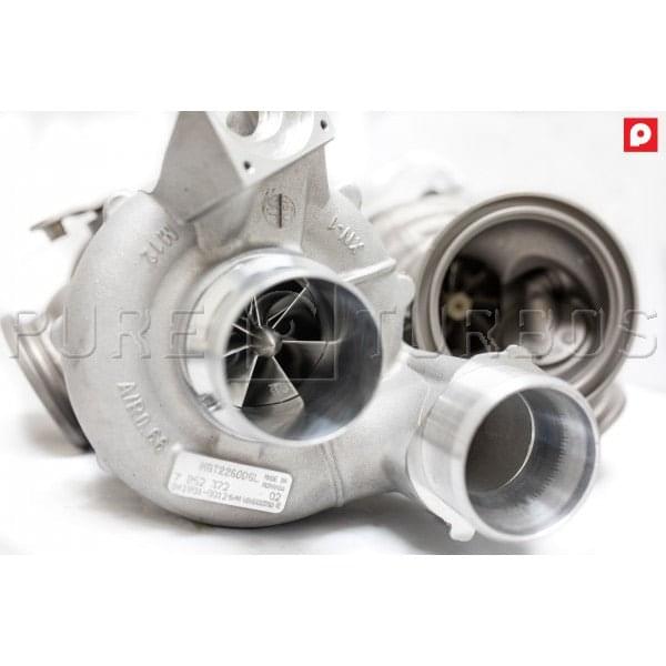 Pure Turbos BMW S63tu F90 Pure 900 Upgrade Turbos.