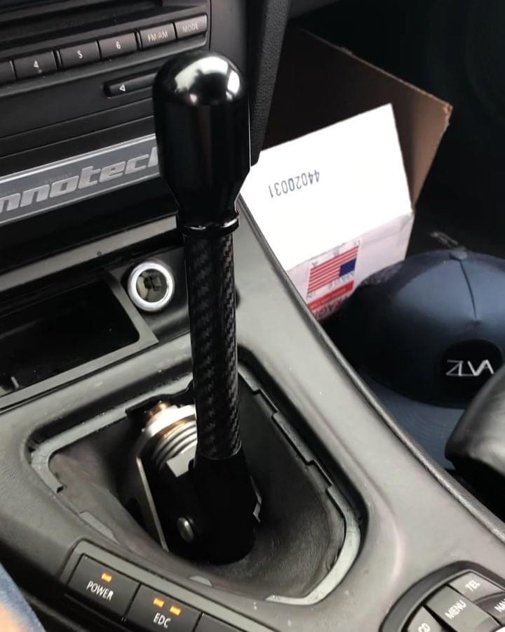 RTD BMW – V4 Carbon Shifter.