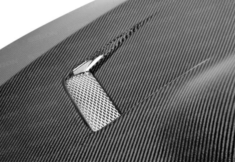 Seibon 07-10 BMW M3 Series 2Dr (E92) DV-Style Carbon Fiber hood.