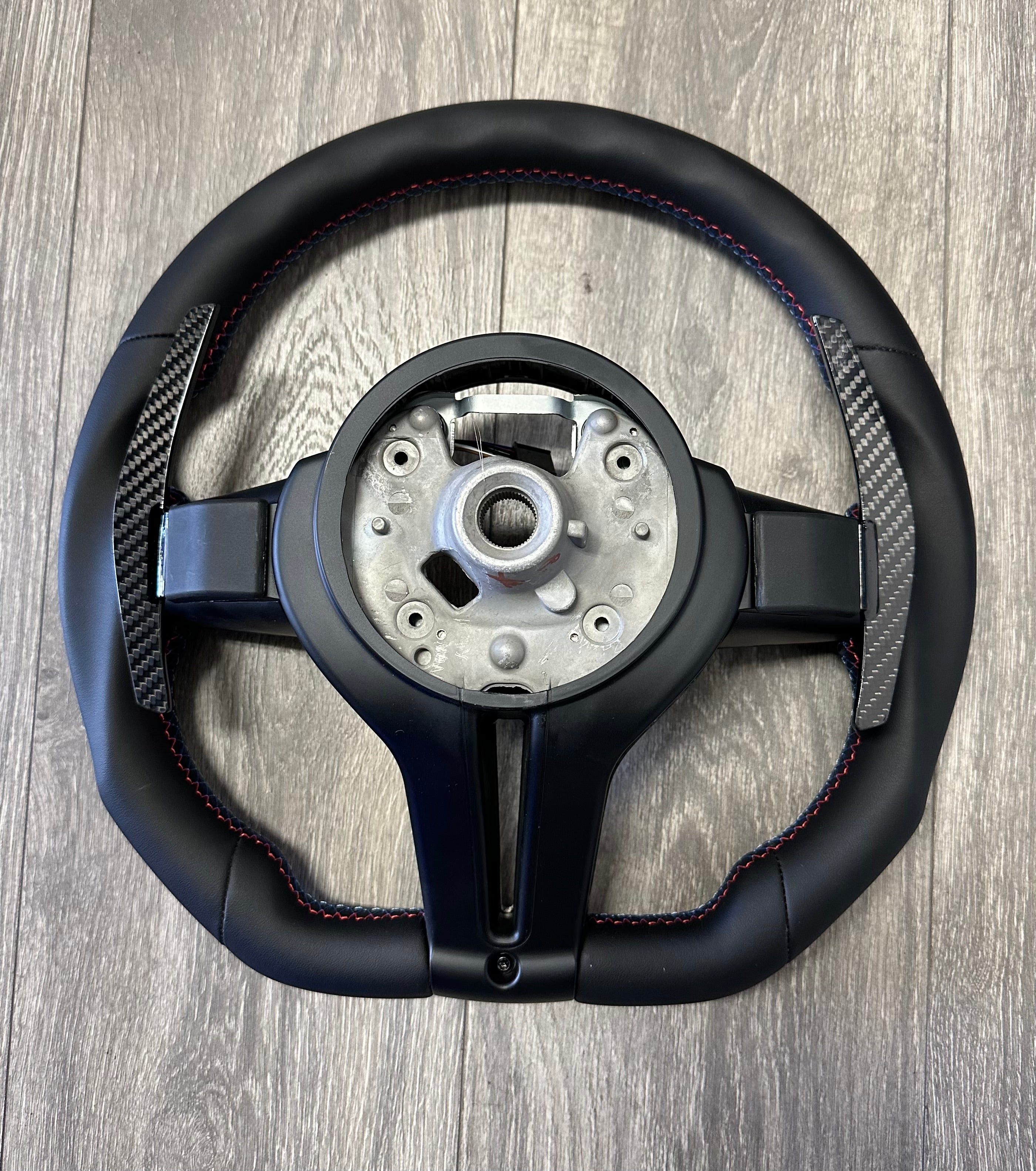 F85 Carbon Steering wheel